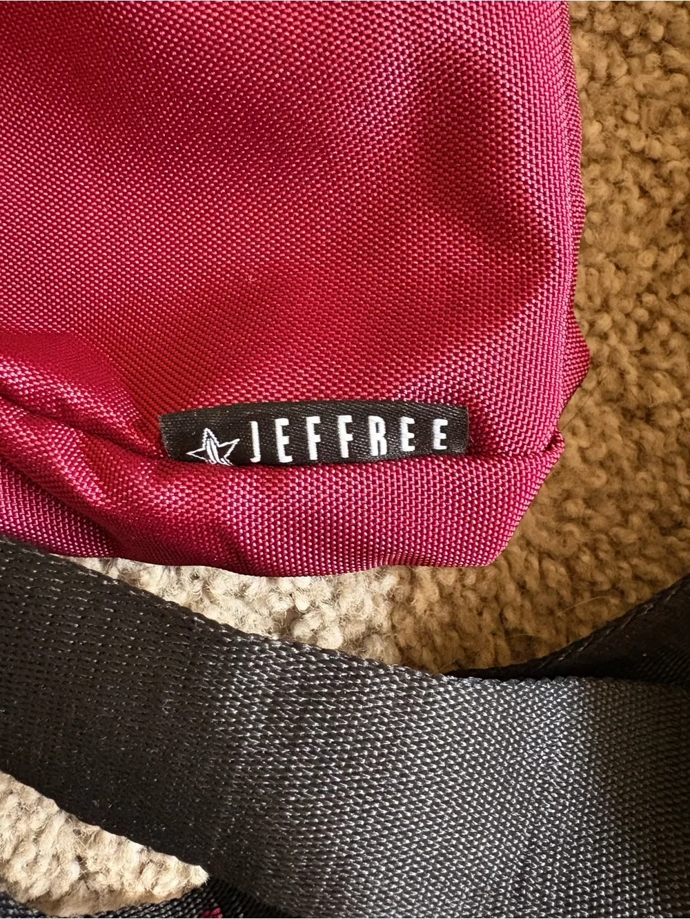 Jeffree Star Burgundy Crossbody Bag⭐️